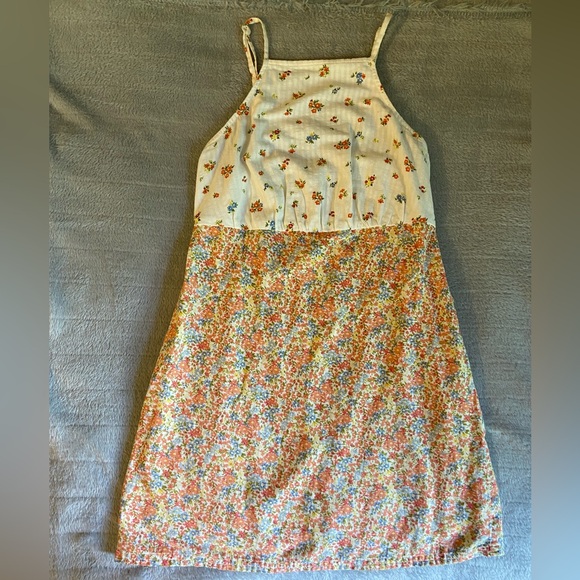 American Eagle Outfitters Dresses & Skirts - American Eagle Floral Cotton/Linen Dress Size XS